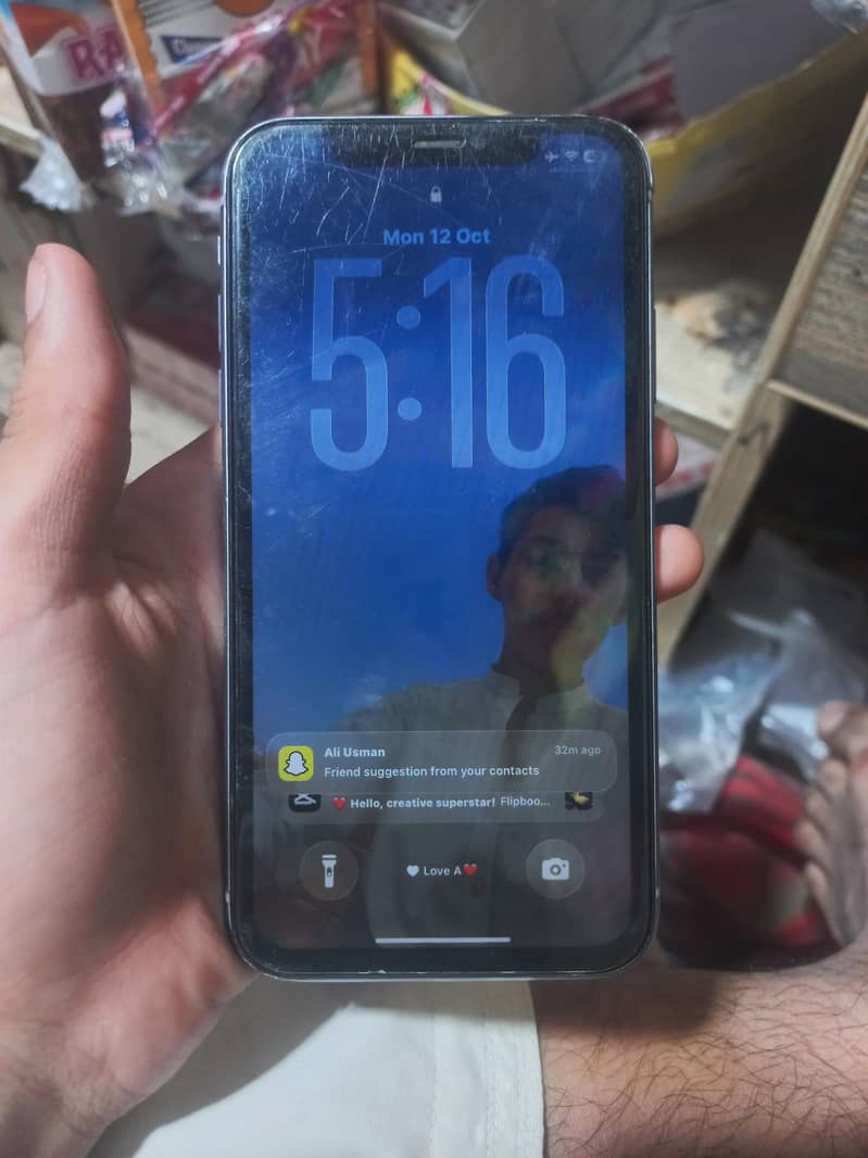 iPhone 11 0