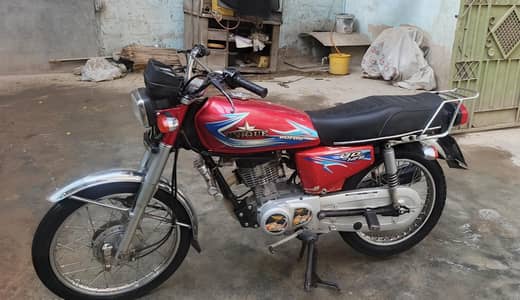 unique 125 2019 model  in good condition
