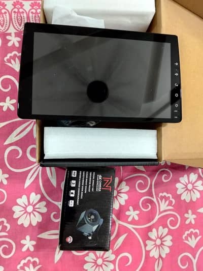 Kenwood 9 Inch Android Panel 1GB/16GB + HD Reverse Camera