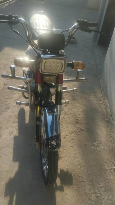 CD 70 For sale
