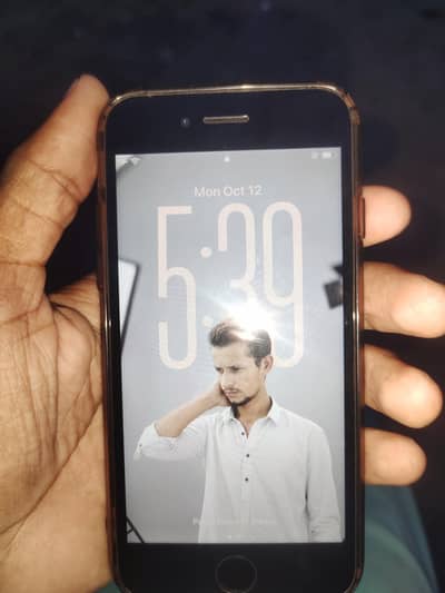 Apple iPhone SE