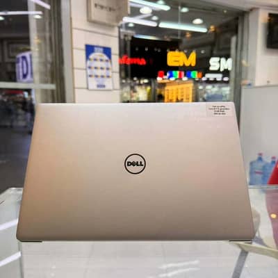 Dell XPS 13 Core i5 7th Gen Ultra Slim Full HD 5HRS + Backup 8GB Ram