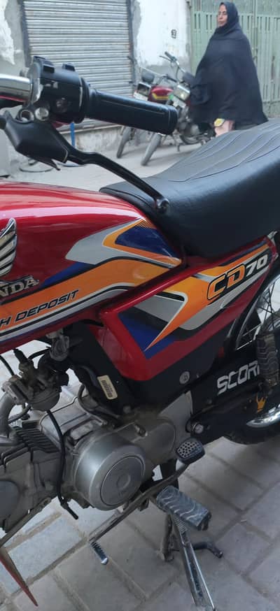 Honda CD 70 2025