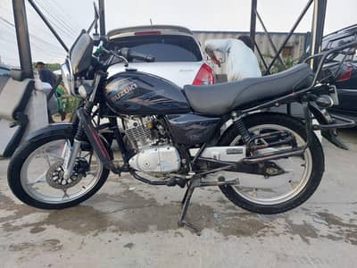 Suzuki GS 150 SE Special Edition –2022 - Perfect Condition