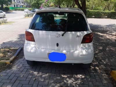 Toyota Vitz 2003