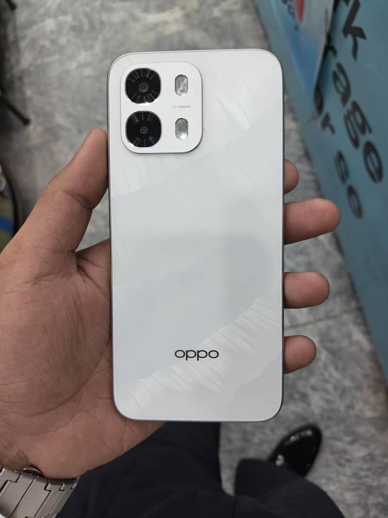 OPPO A6s 0