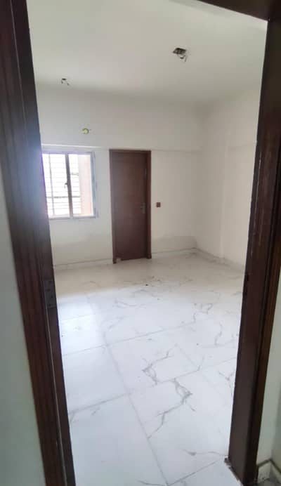 ROYAL ICON 2 BED DD FLAT FOR SALE IN GULSHAN E IQBAL 13D2