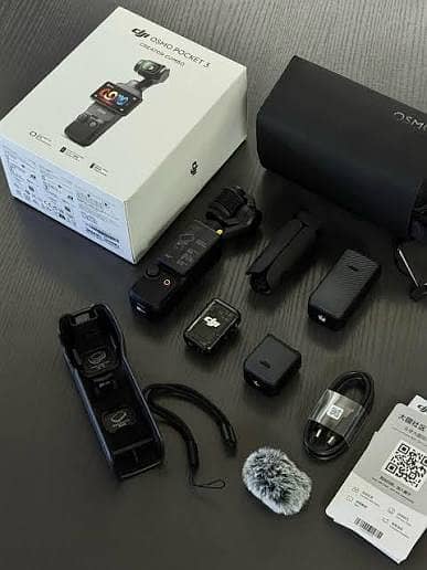 DJI Osmo Pocket 3 Creator Combo Full Kit & with Original Box