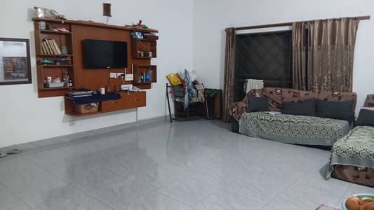 Ideal 1 Kanal Upper Portion for Rent in Valencia Town Lahore Family Living