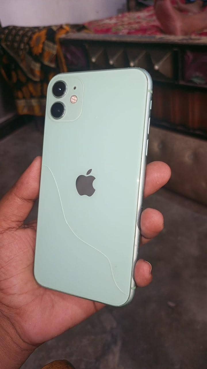 Apple iPhone 11 2