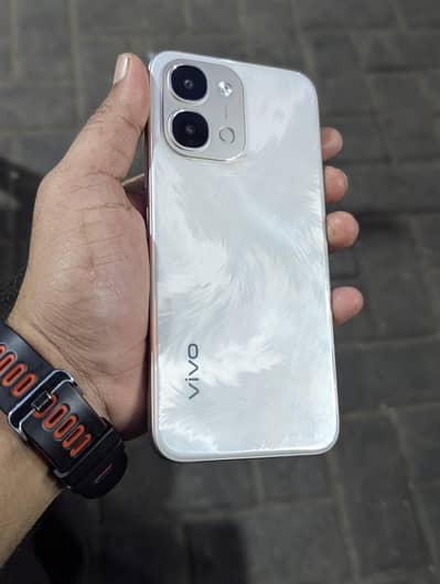 vivo y31d 8/128 with box