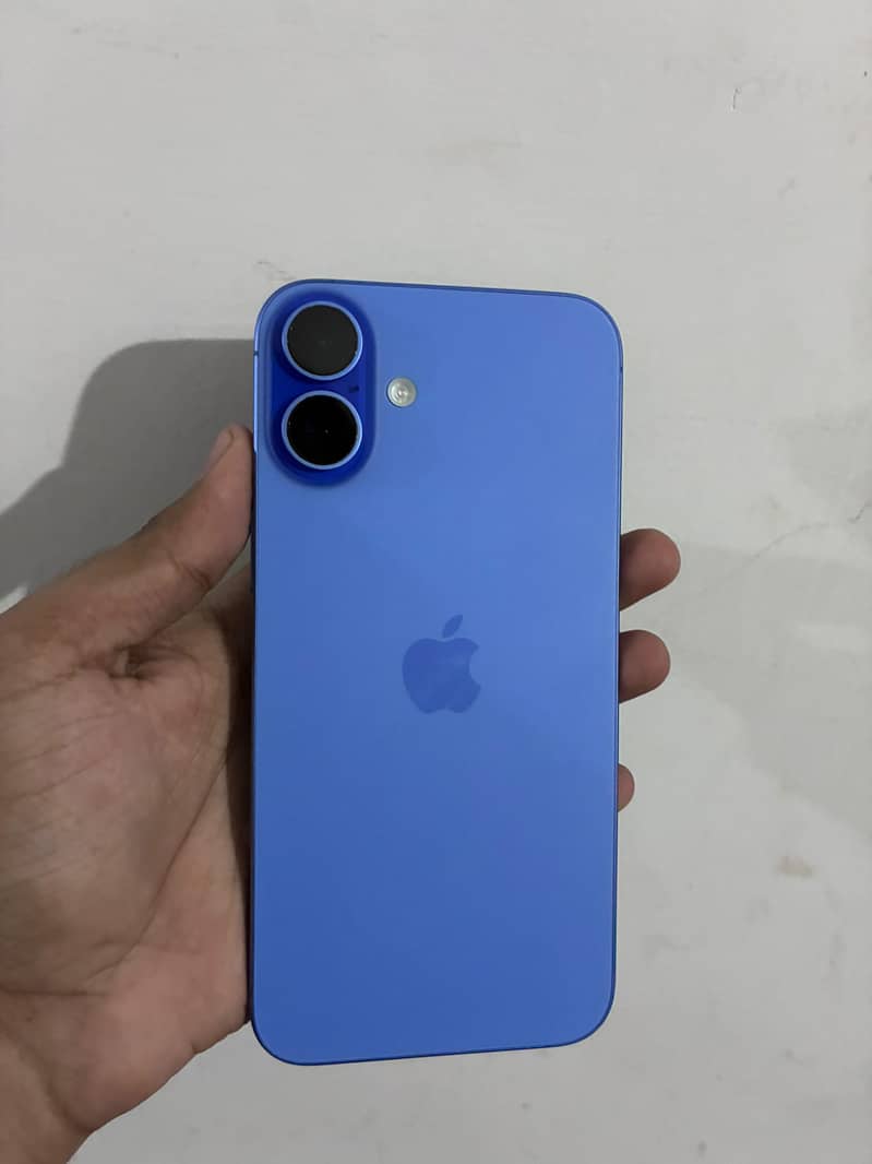 Apple iPhone 16 Plus 1