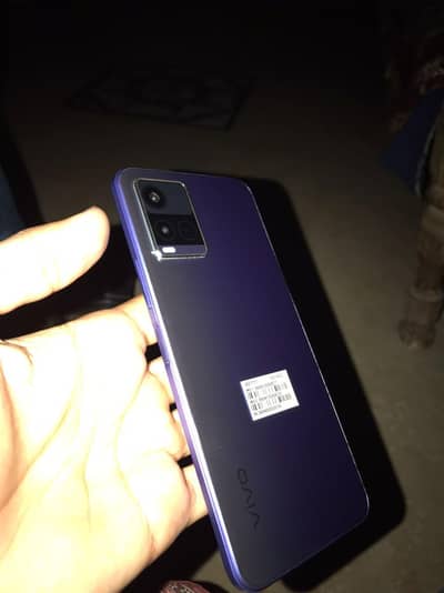 Vivo Y21
