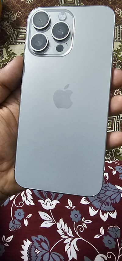 Apple iPhone 15 Pro Max Factory unlocked