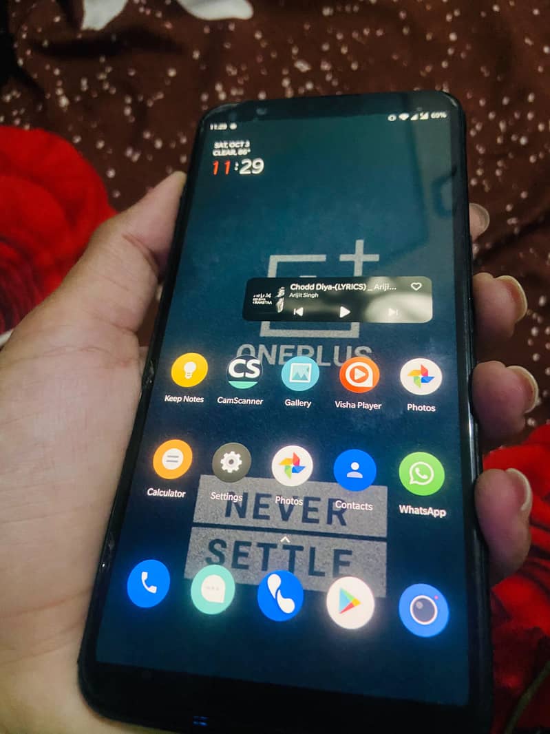 One Plus 5T 4