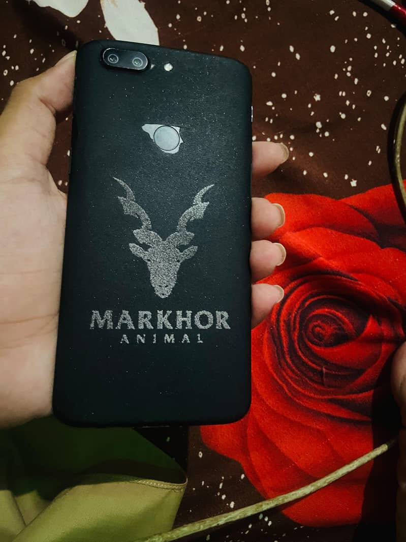 One Plus 5T 5