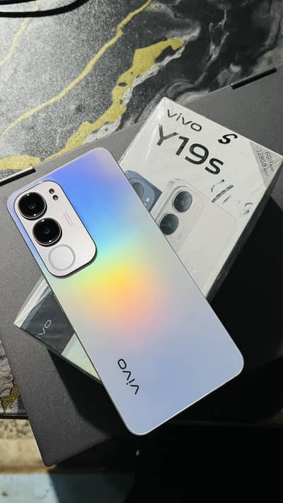 Vivo Y19s 6GB 128GB Urgent Sale
