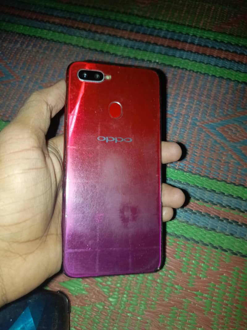 Oppo Mobile 5