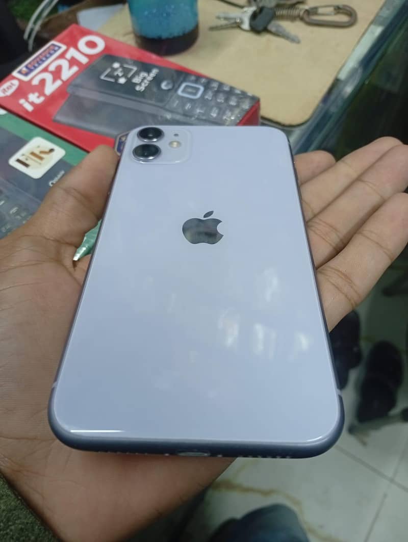 Apple iPhone 11 0