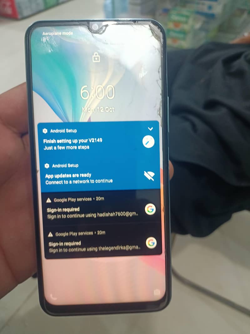 Vivo V21 4
