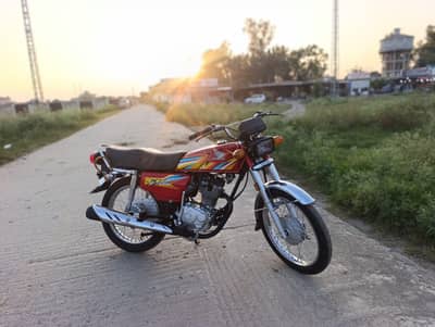 Honda 125 25/26