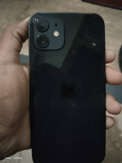 Apple iPhone 12