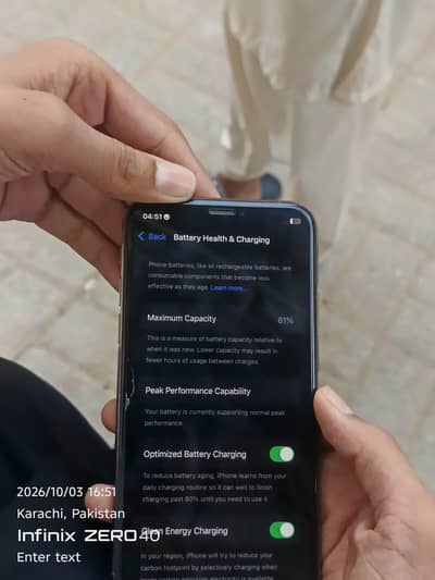 Apple iPhone Xs