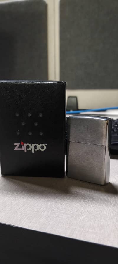 Zippo Lighter brushed chrome