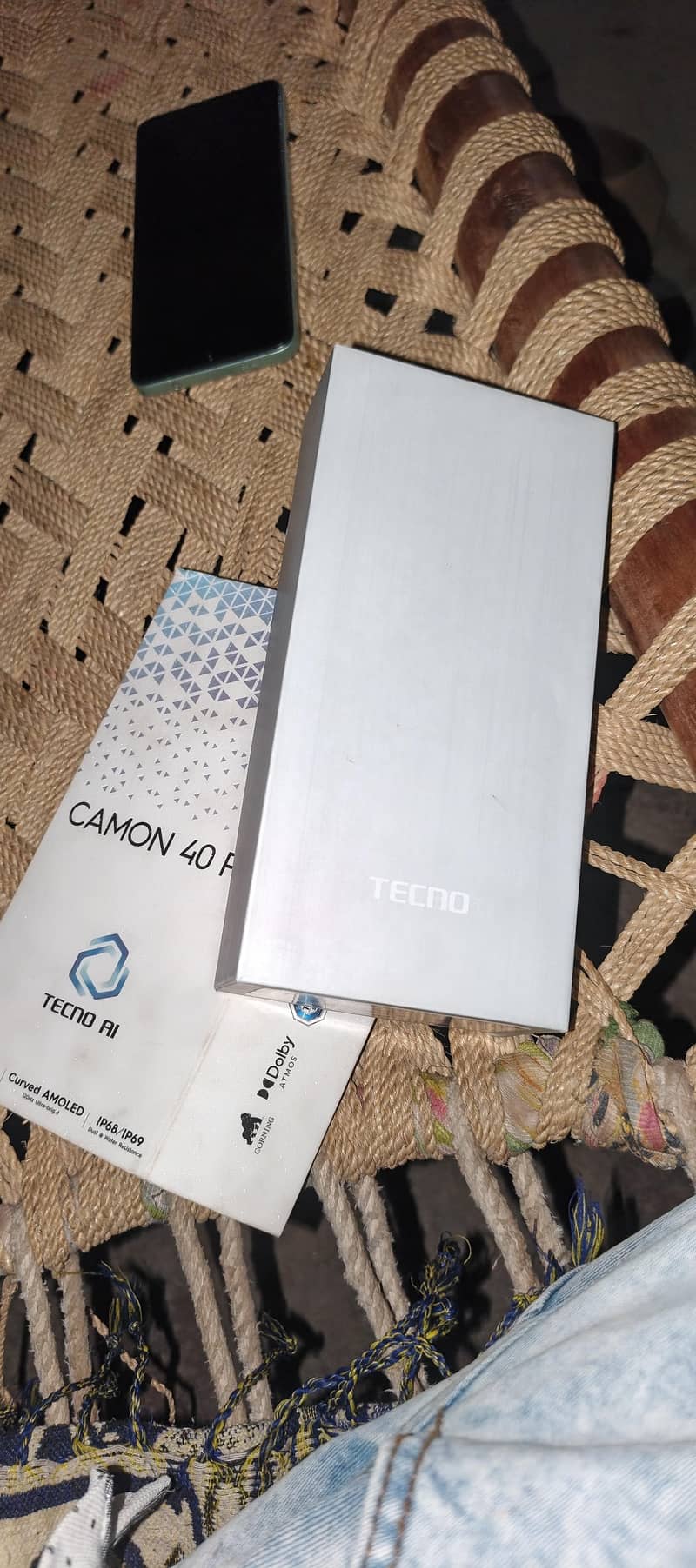 Tecno CAMON 40 Pro 7