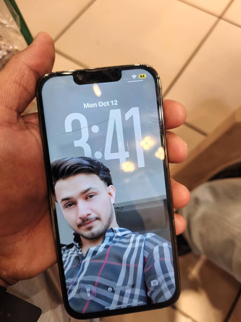 Apple iPhone 13 Pro 0