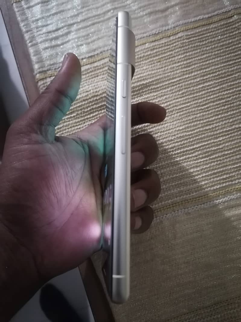 Google Pixel 7 5