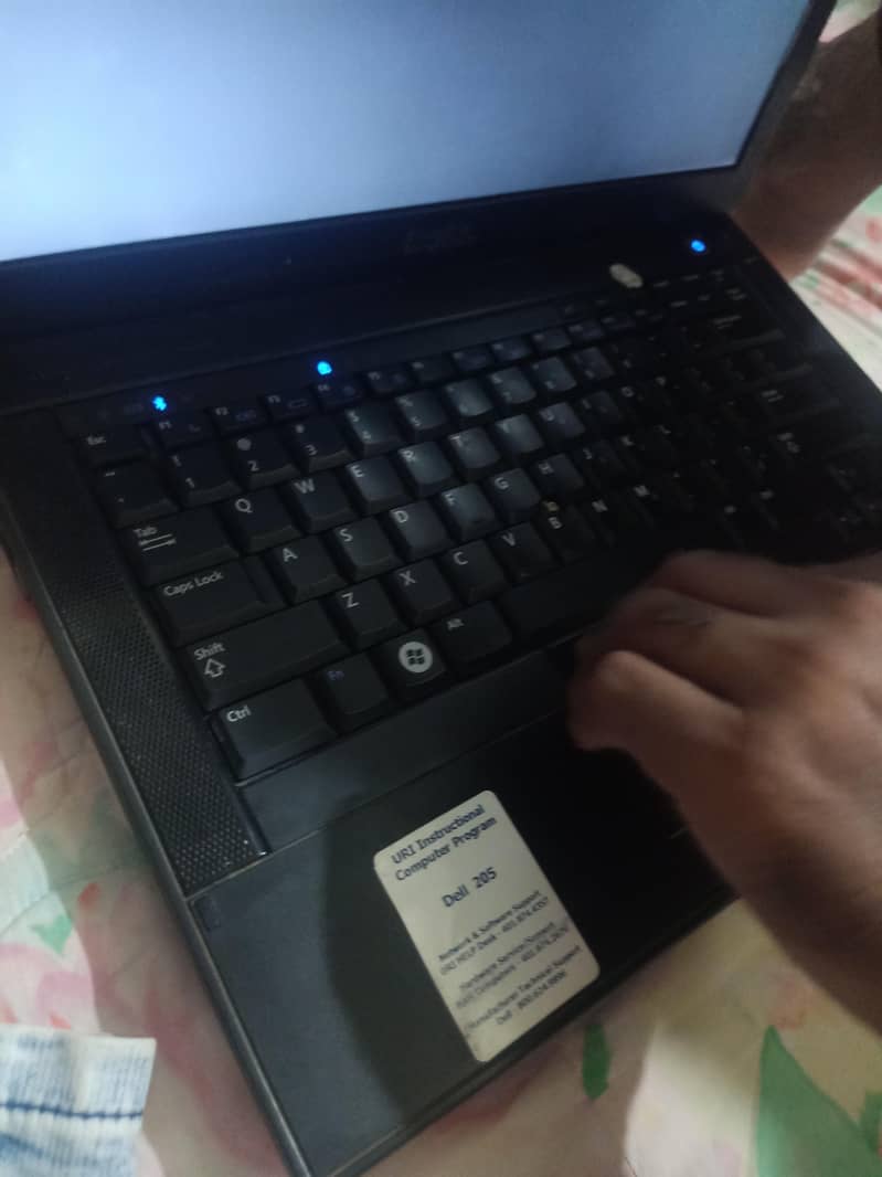 laptop 0