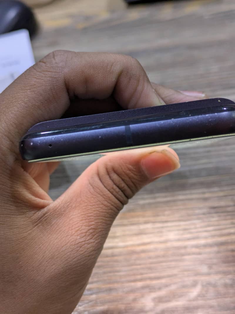 Google Pixel 8 3