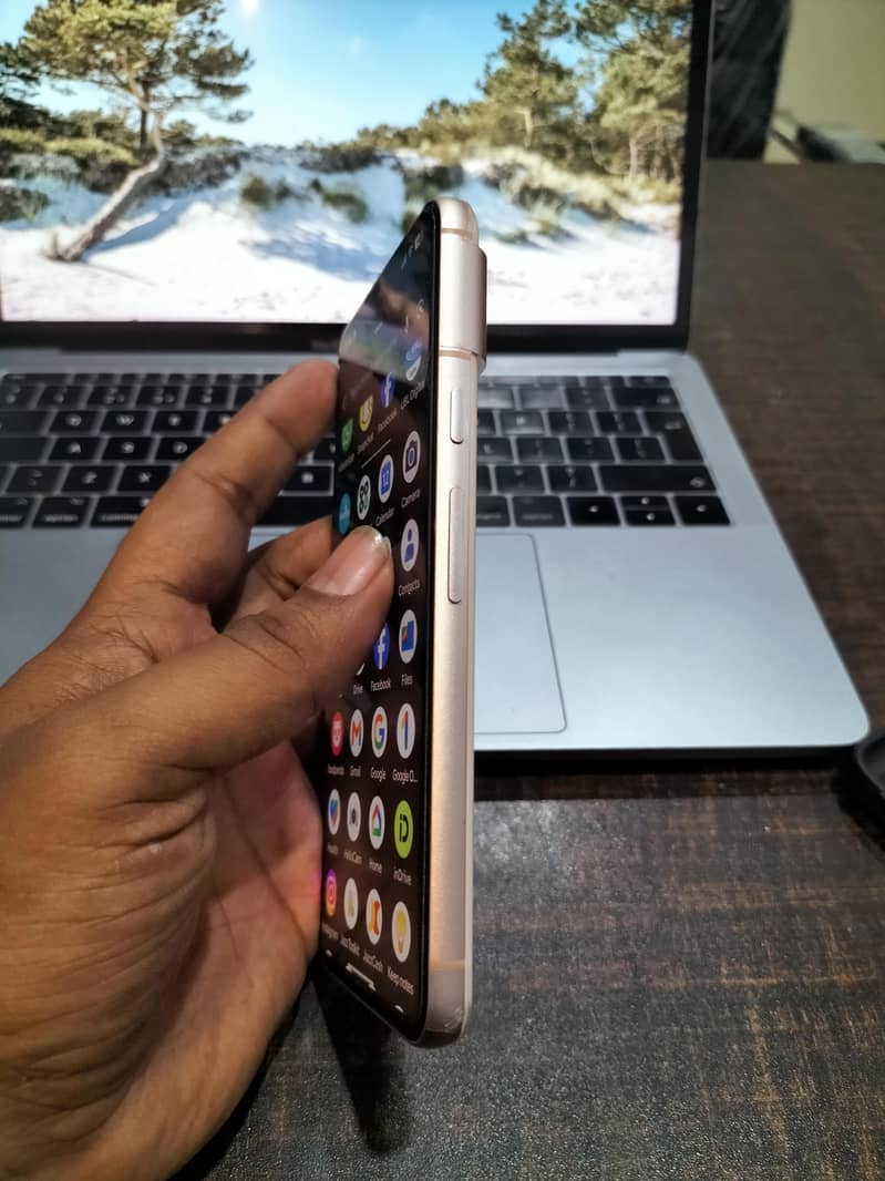 Google Pixel 8 2