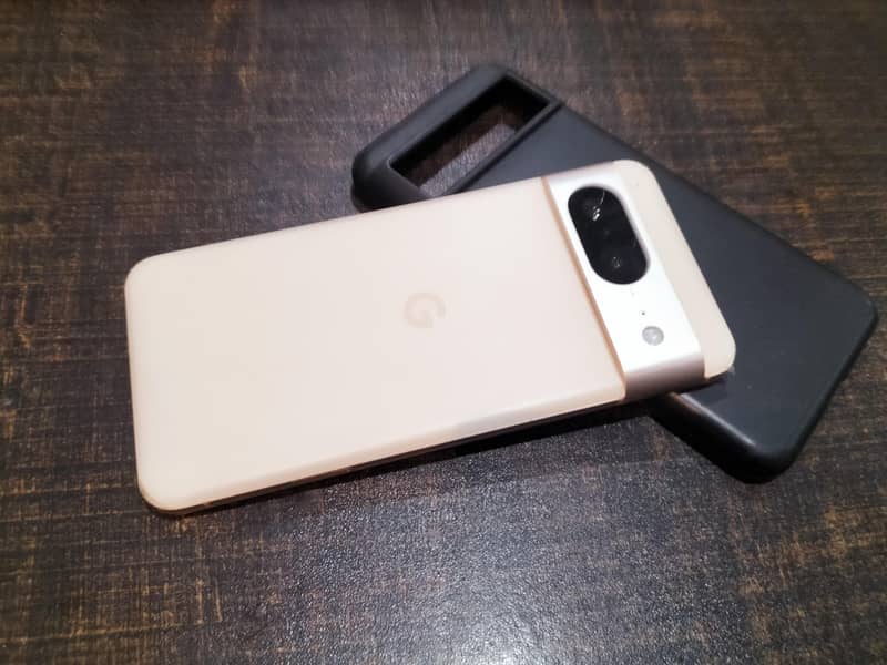 Google Pixel 8 9