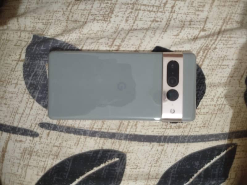 Google Pixel 7 Pro 4