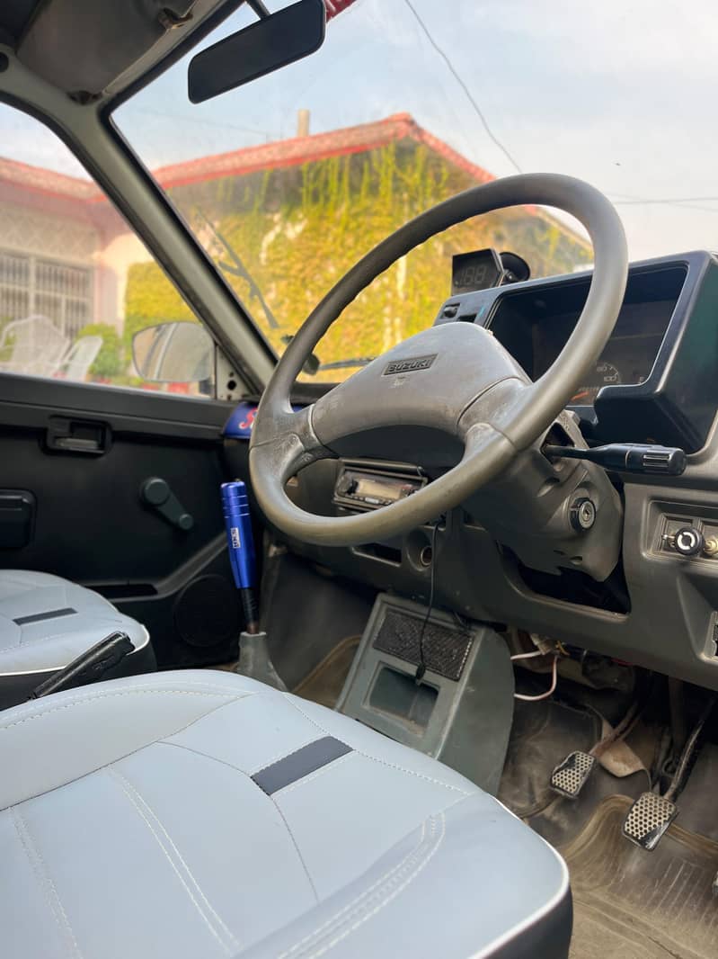2005 model mehran vxr 12