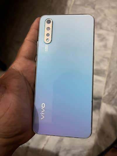 Vivo S1