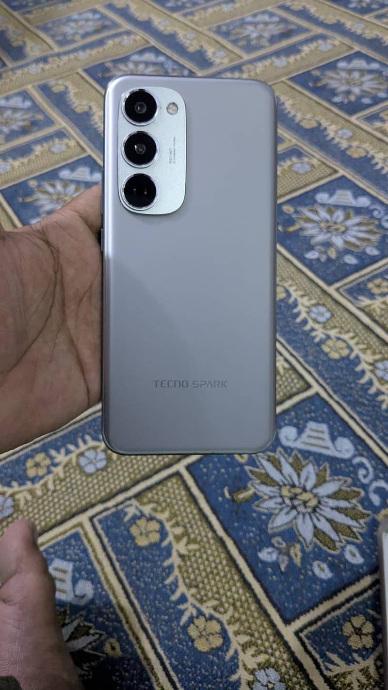 Tecno Spark 40 Pro Plus 9