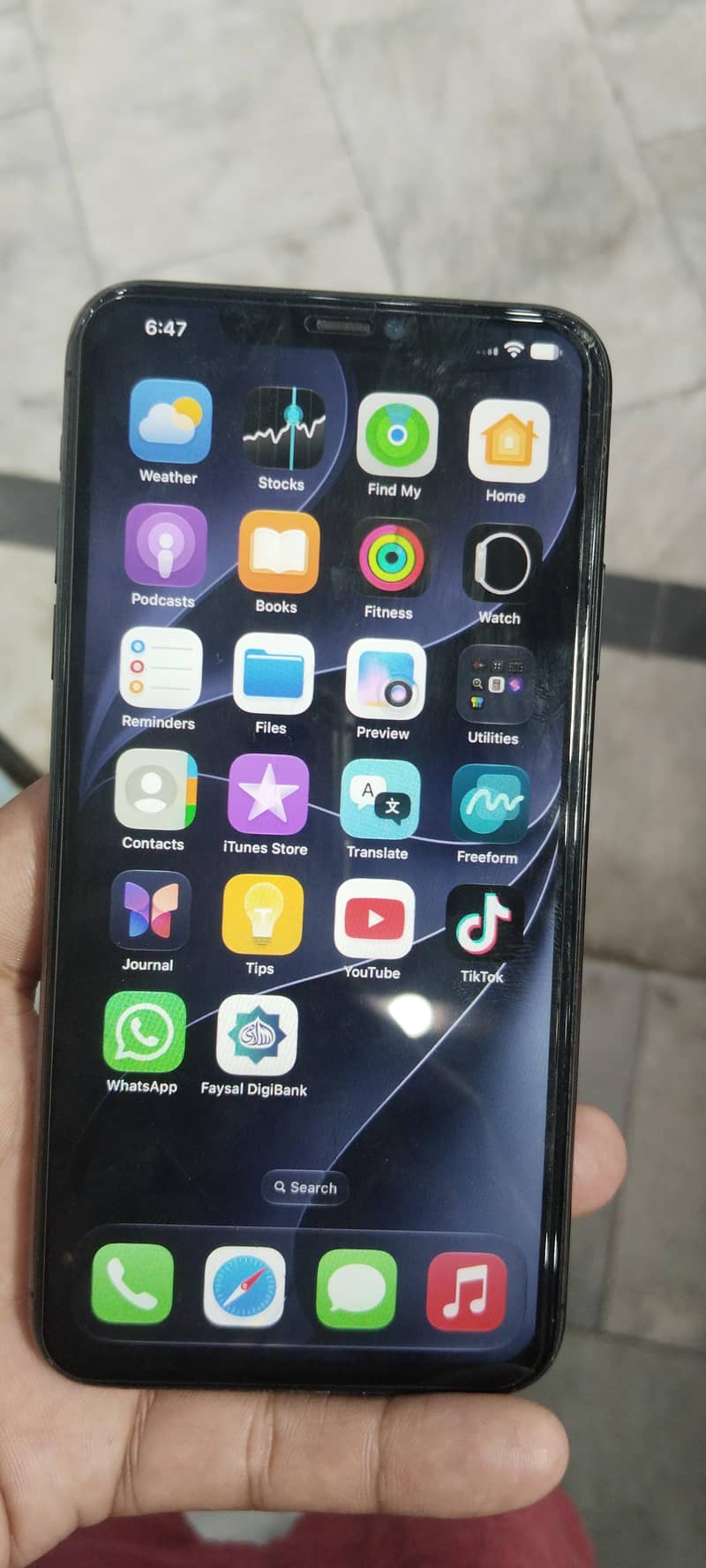 Apple iPhone 11 Pro Max 0
