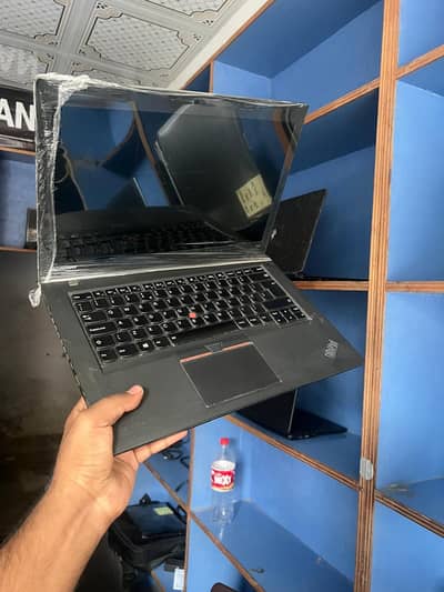 lenovo laptop 10/10 condition