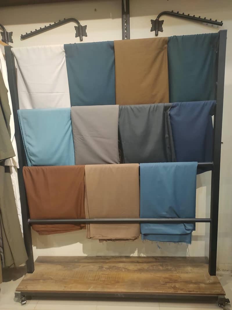 clothe stand 1
