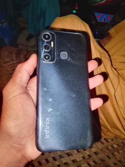 Infinix Hot 11