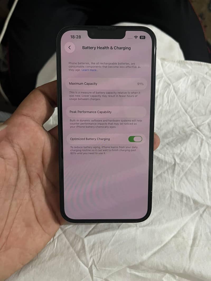 Apple iPhone 14 3