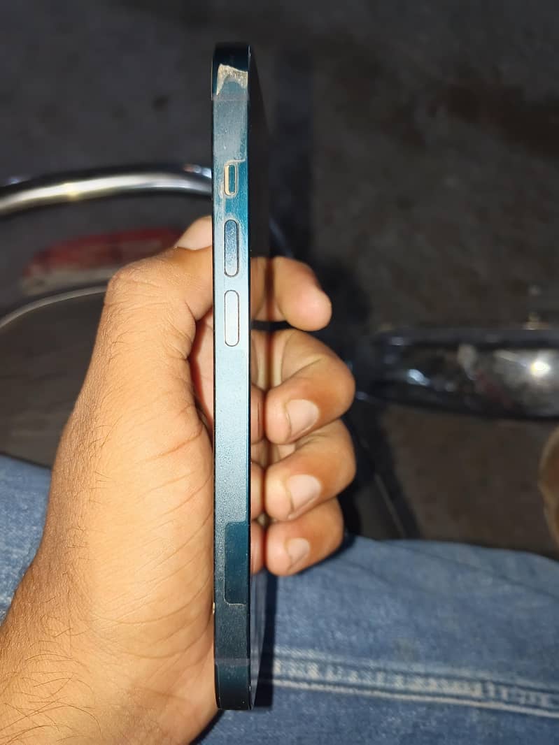 Apple iPhone 14 2