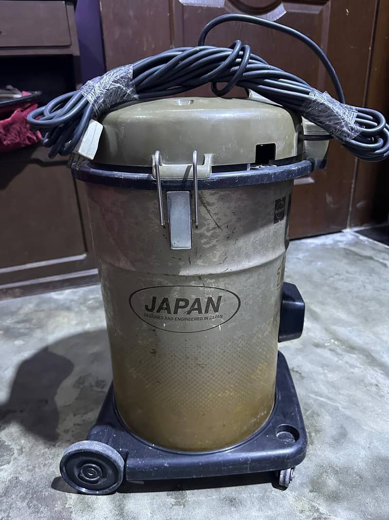 vacuum cleaner 2