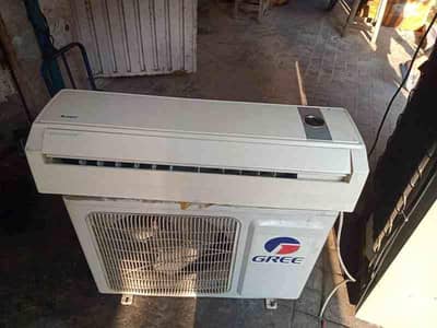 Genuine Gree 1 Ton Split AC available for sale
