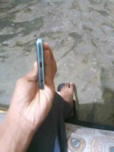 Infinix Hot 40i