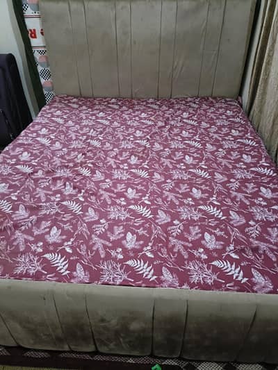queen size double bed with mattress good condition
