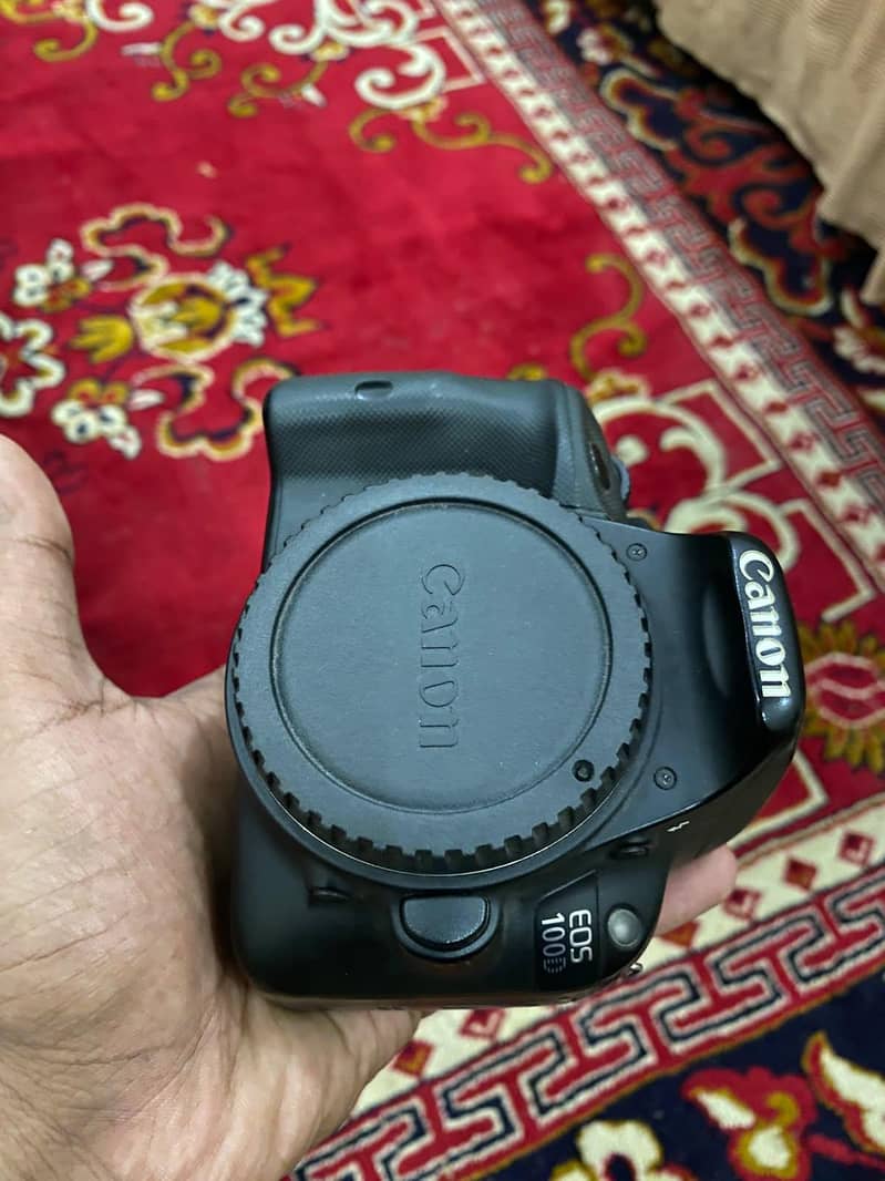Cannon 100D 2